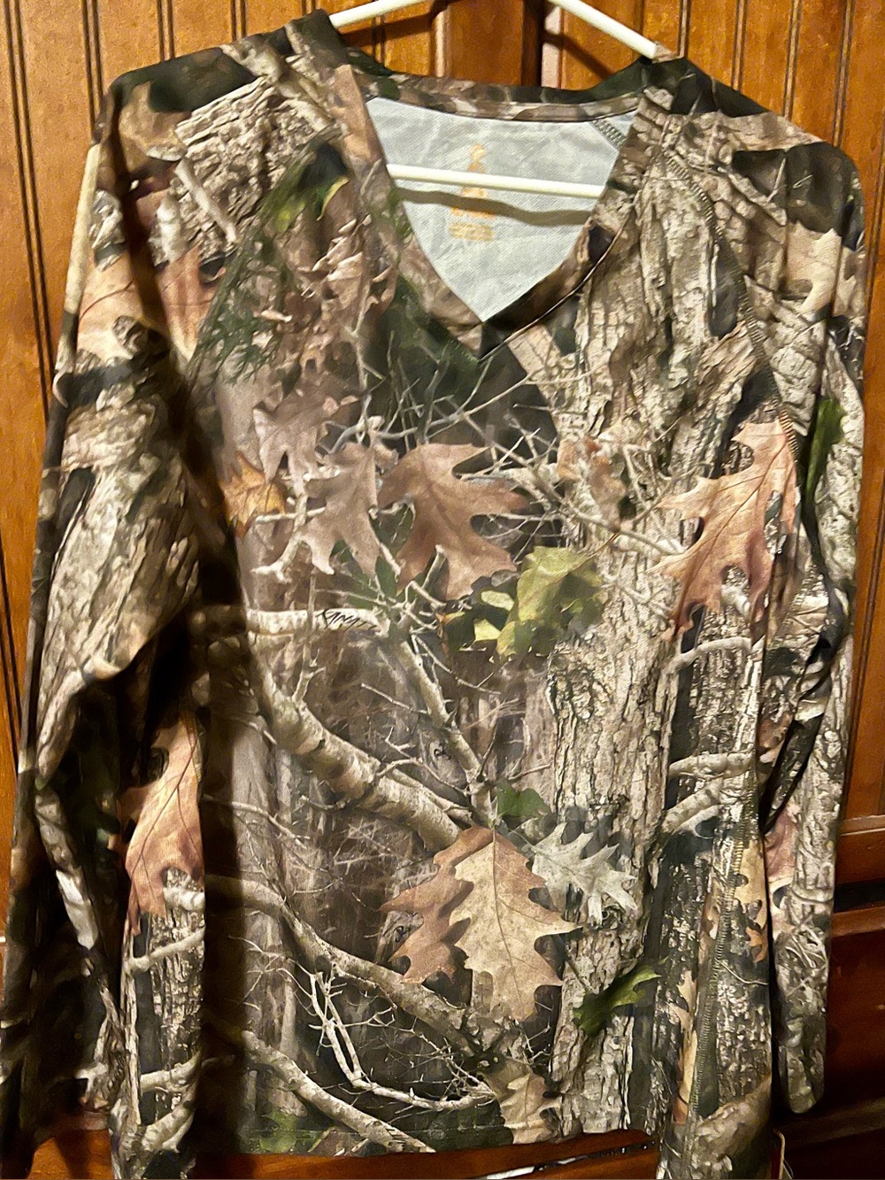 Women’s Camouflage Long-Sleeve V-Neck Hunting Shirt